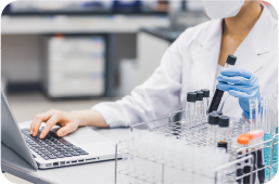 中途入社７年目係長